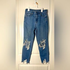 American Eagle high waisted distressed jeans- Girls